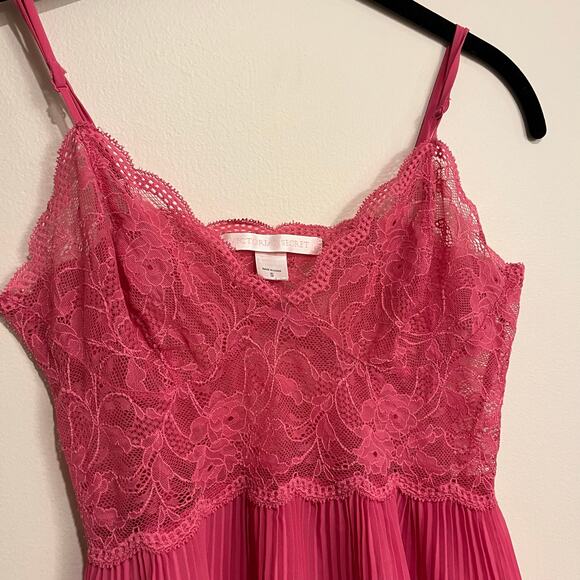 Victoria's Secret Lingerie Chemise Babydoll Nightie Lace Top Pleated Pink Small - Picture 3 of 5